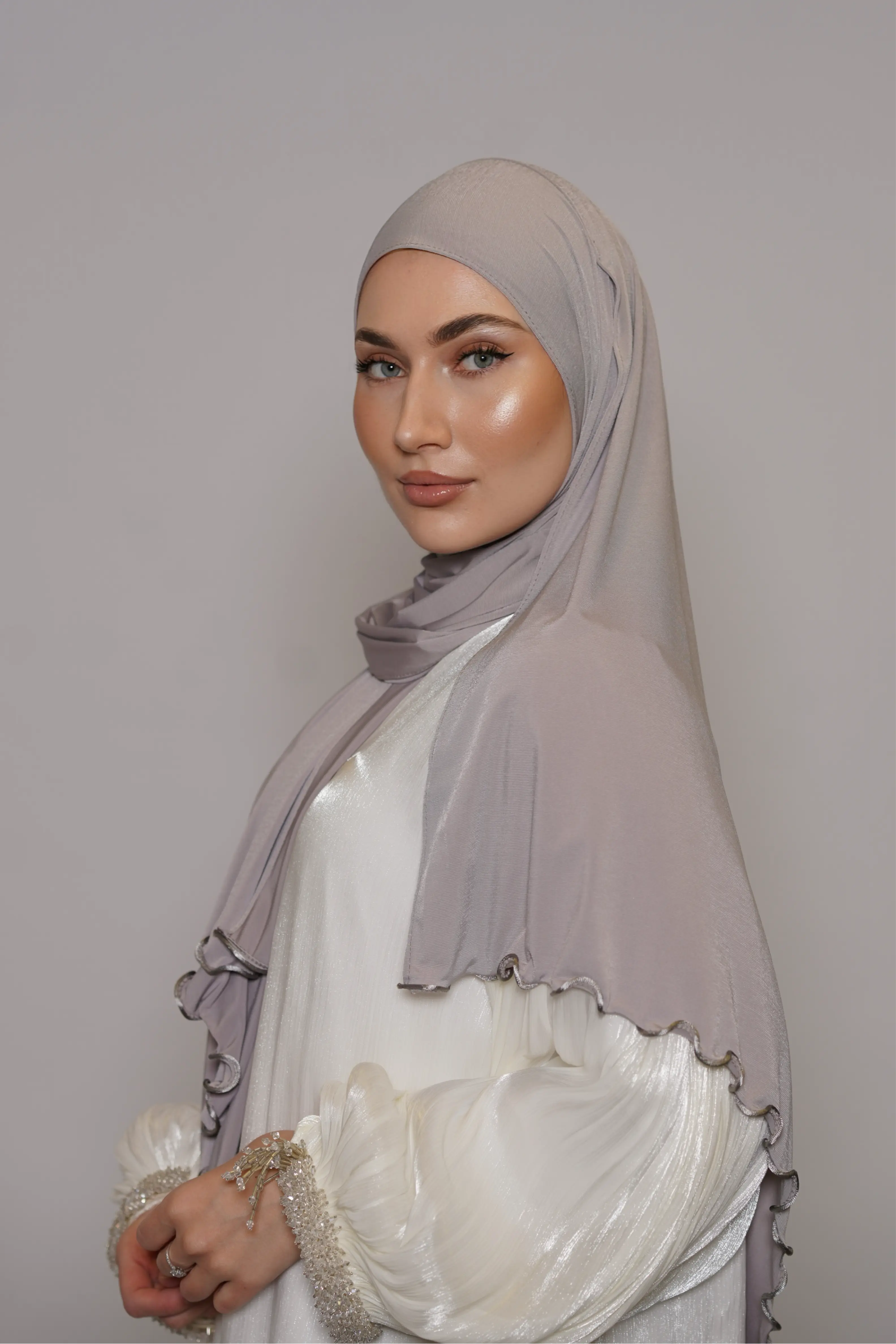 Premium Jersey Line - creme grey Losyana.Shop