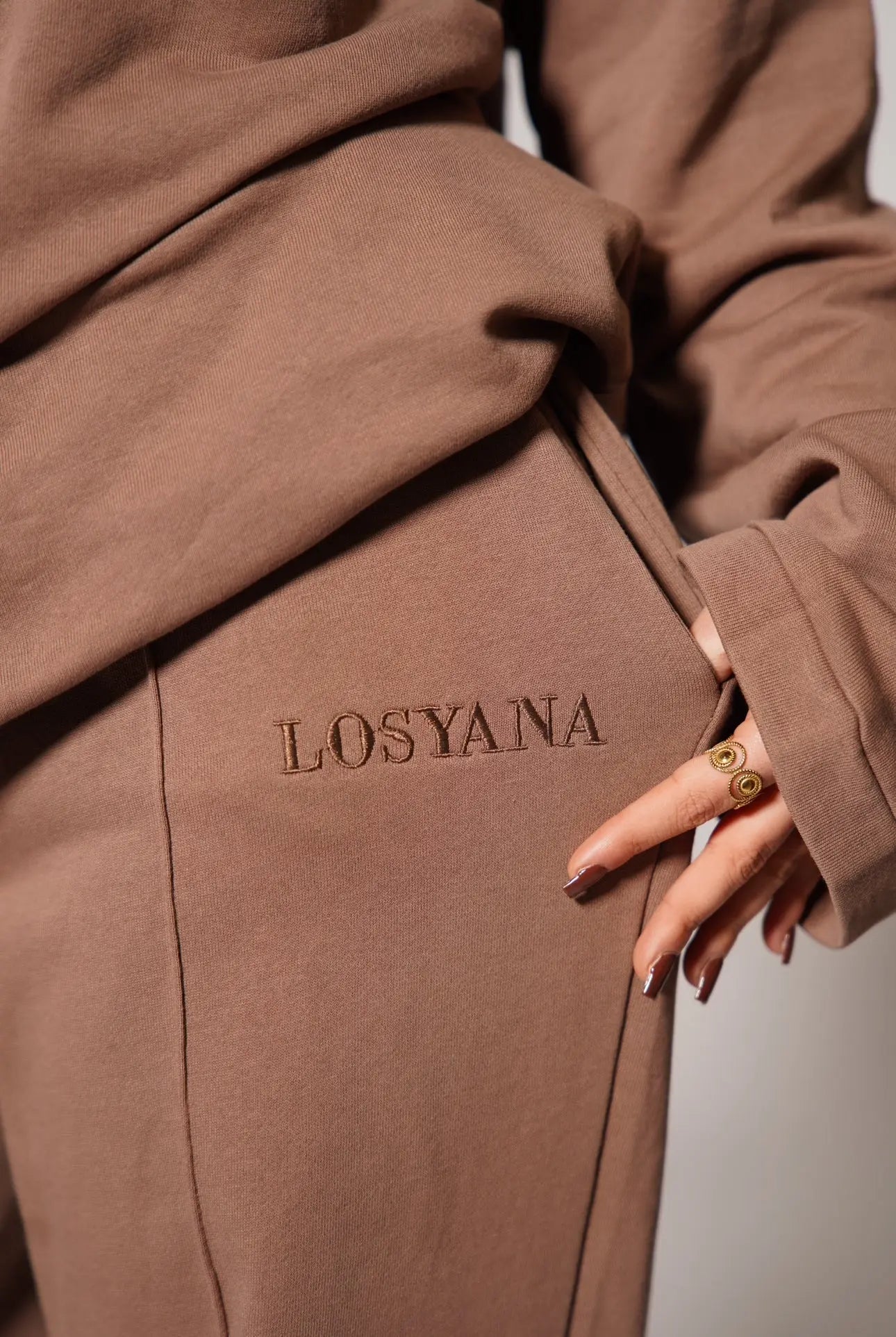 Lounge and Gym set - cappuccino Losyana.Shop