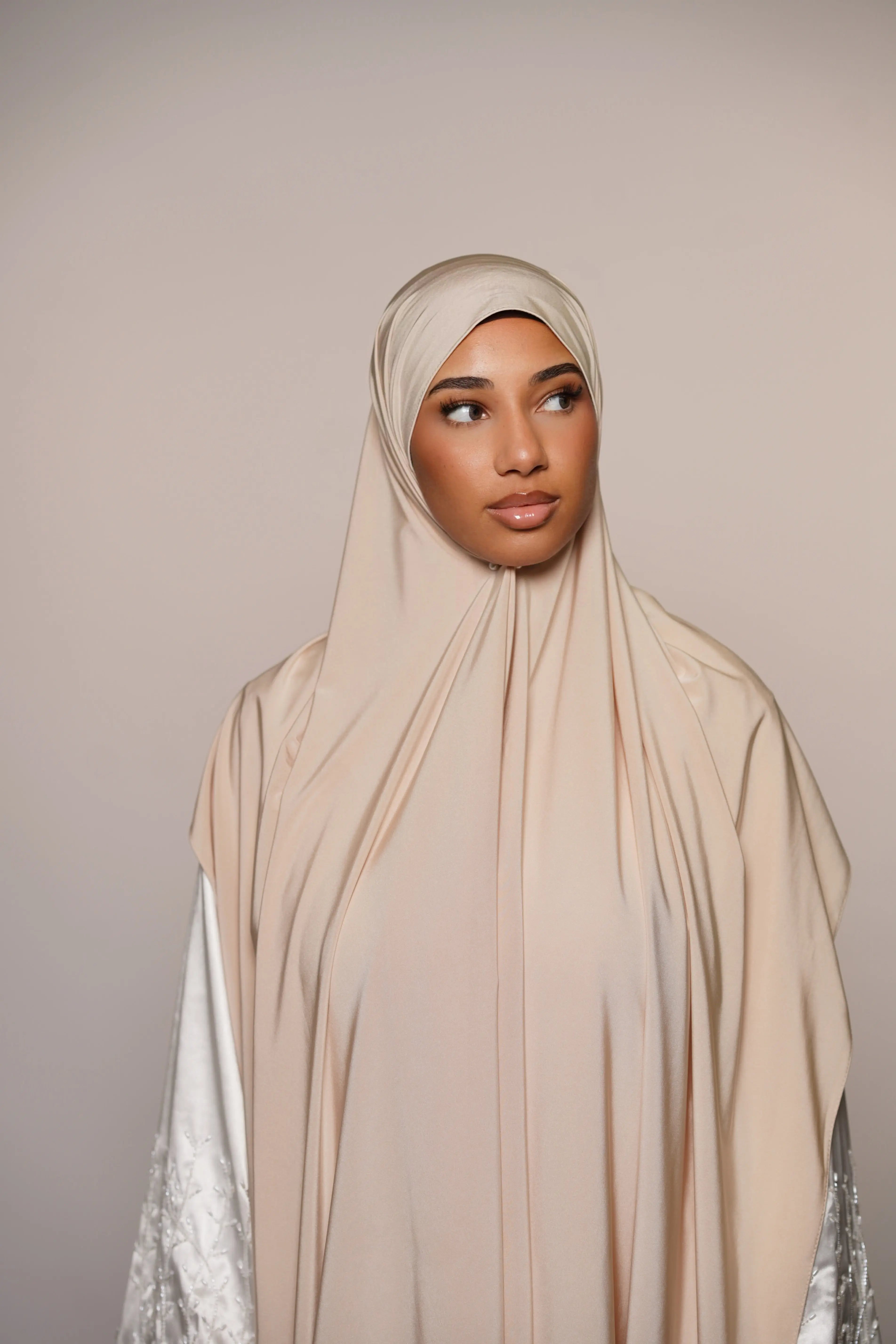 Satin Premium Jersey - ivory Losyana.Shop