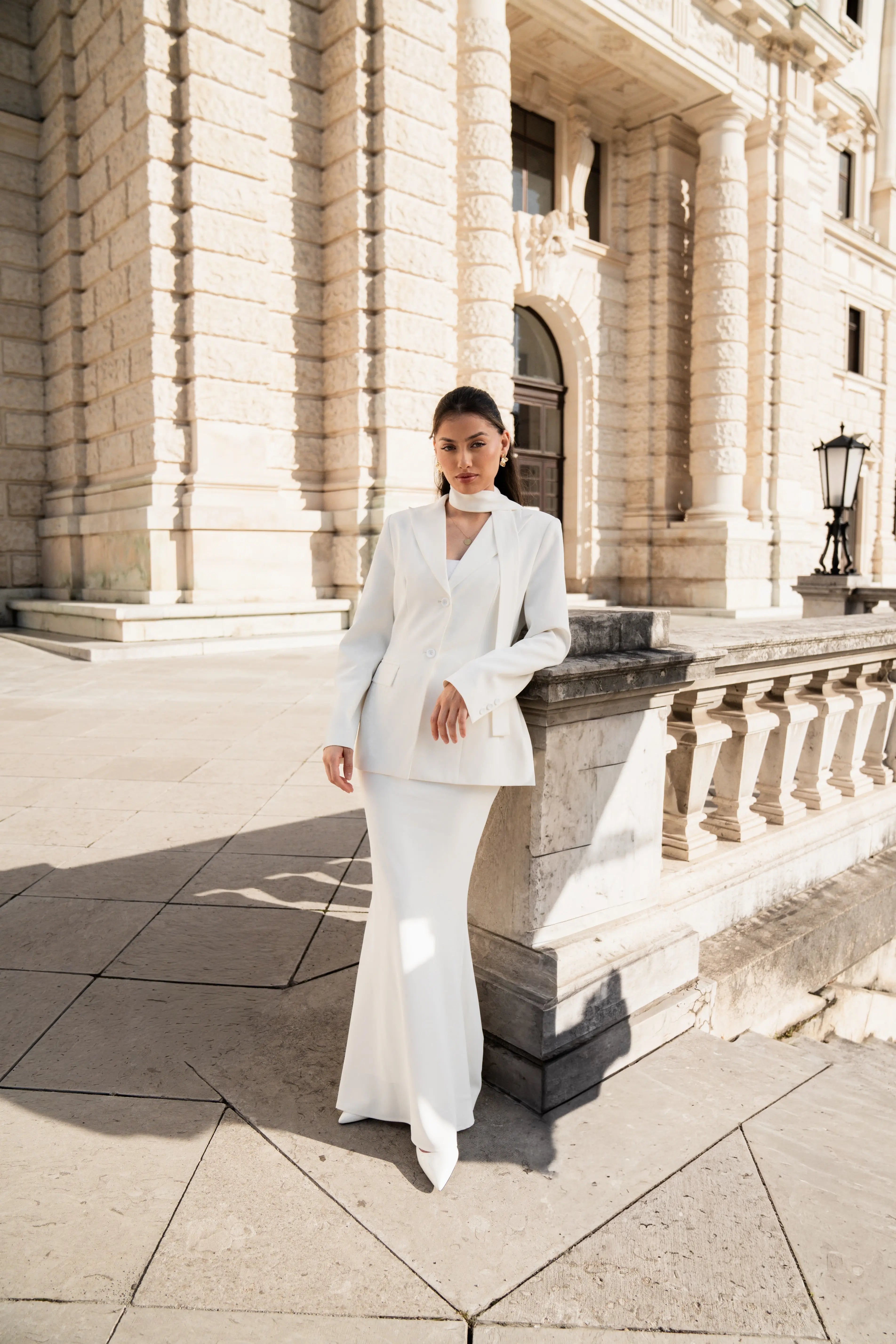 the palais blazer - white Losyana.Shop