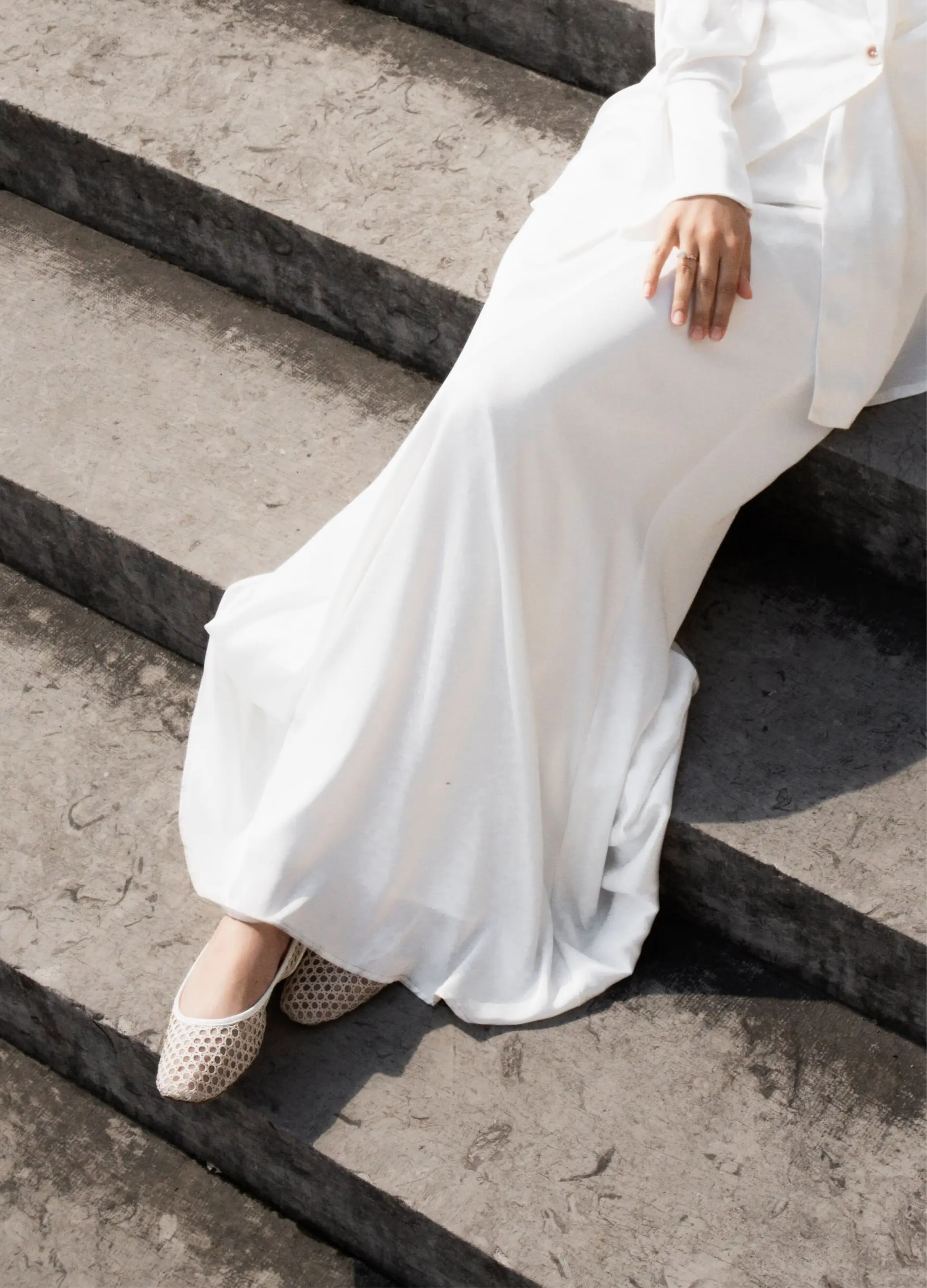 satin silk skirt - white Losyana.Shop