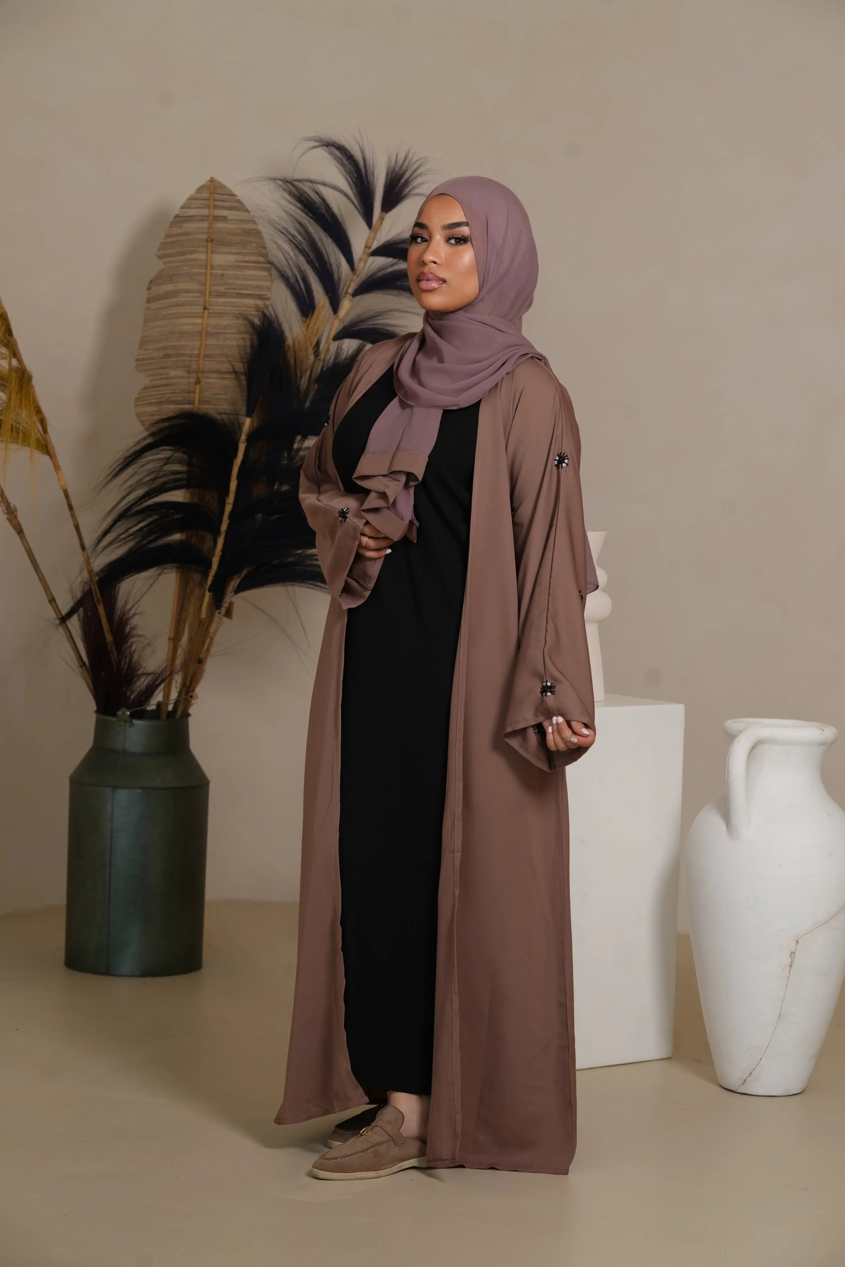 Star Daily Abaya - velvet Losyana.Shop