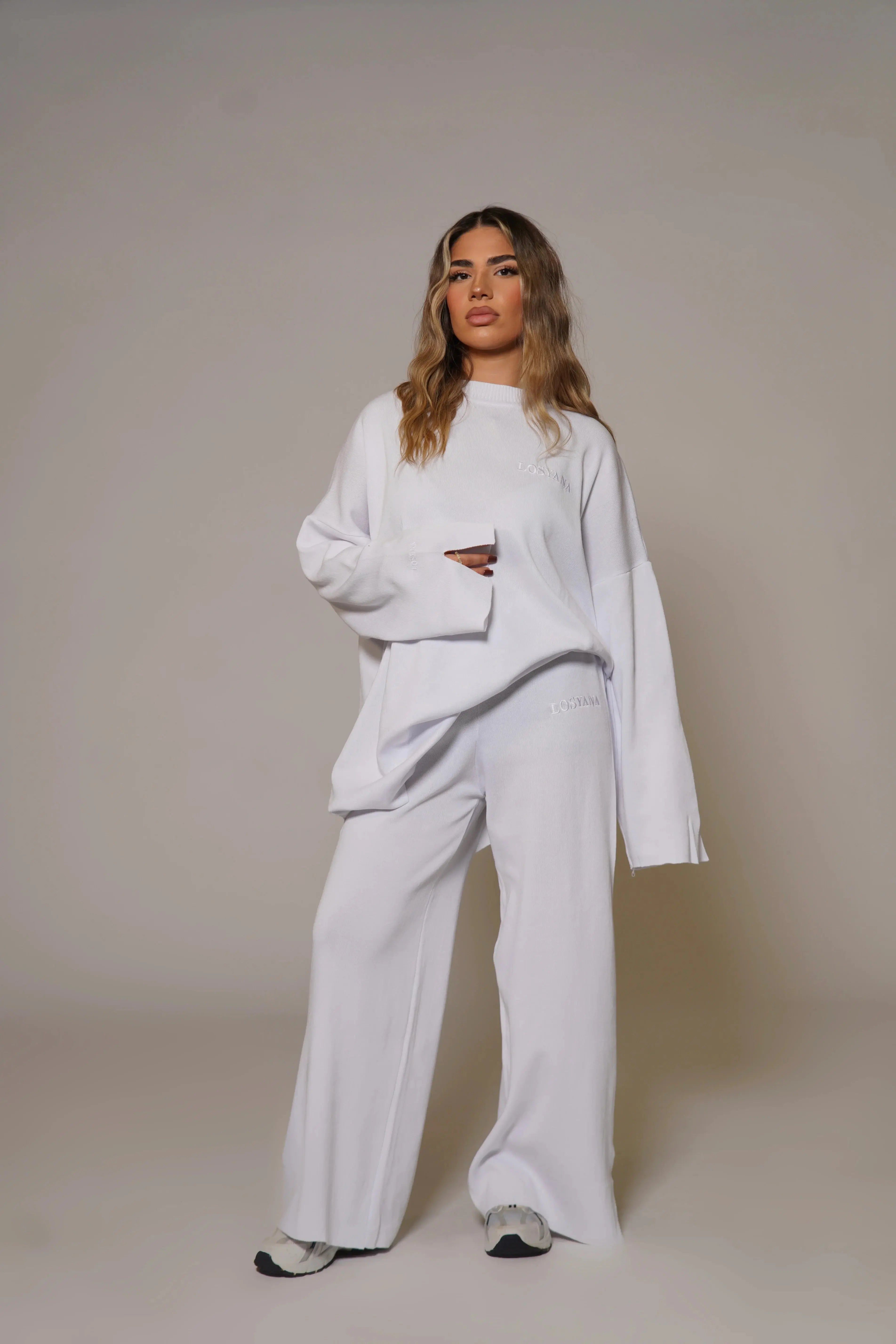 Signature Cotton Set - White Losyana