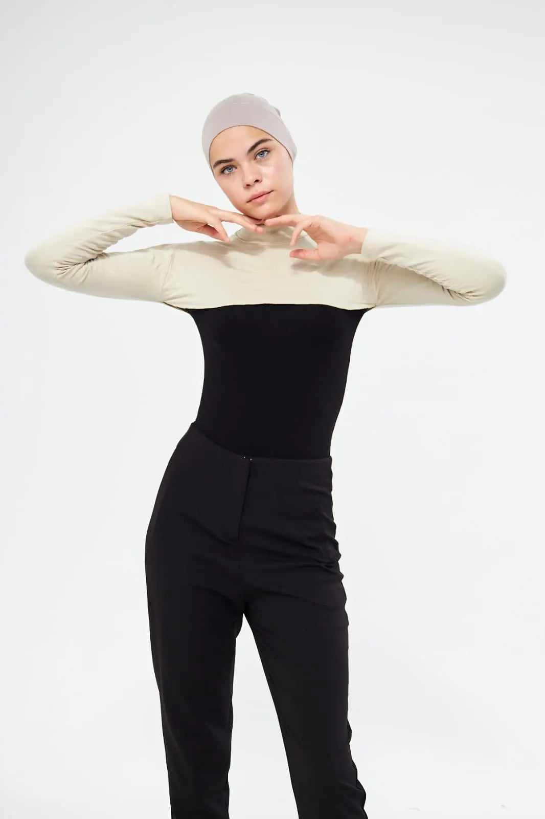 Body - under hijab Losyana.Shop