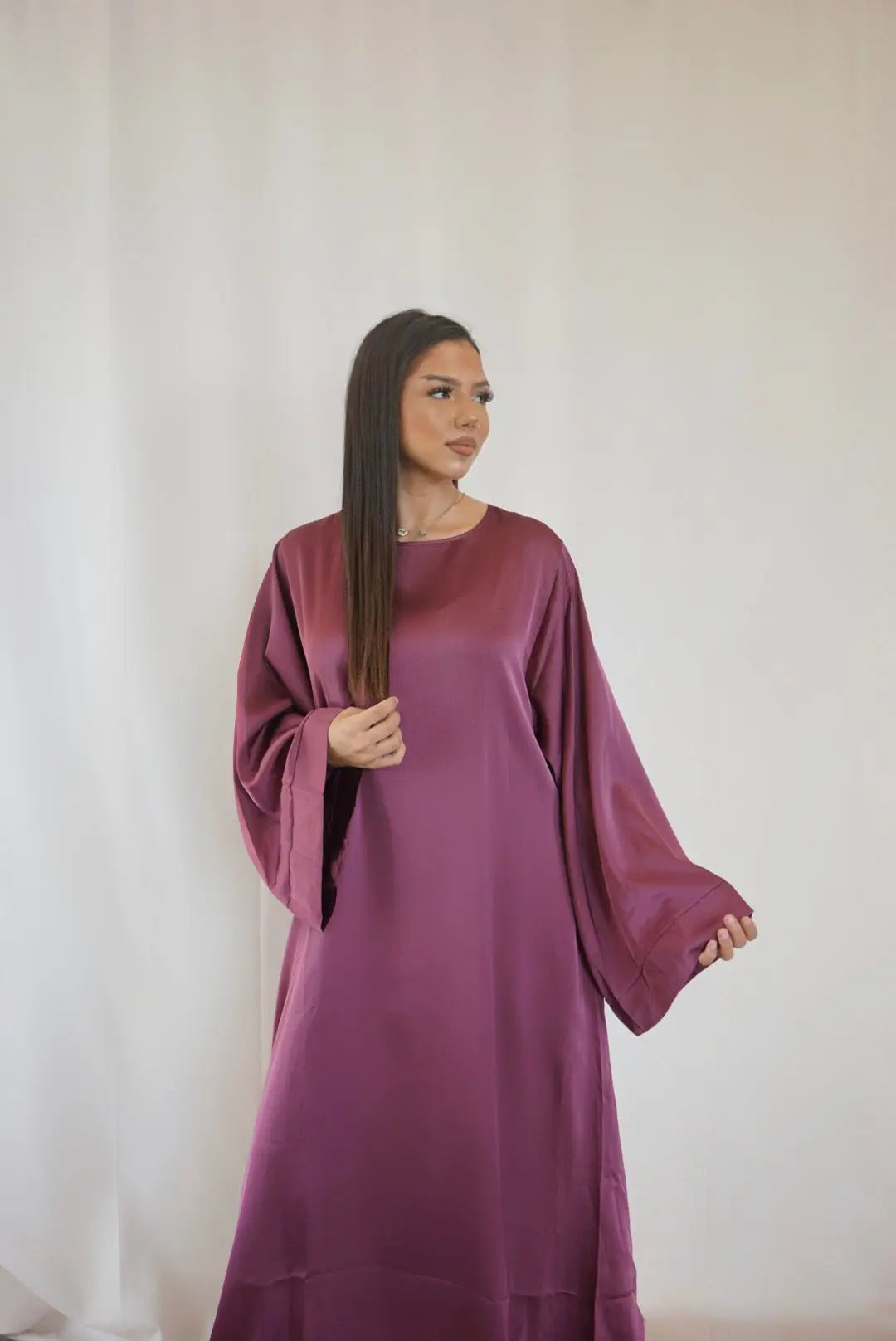 Dubai Satin Abaya - Berry Losyana.Shop