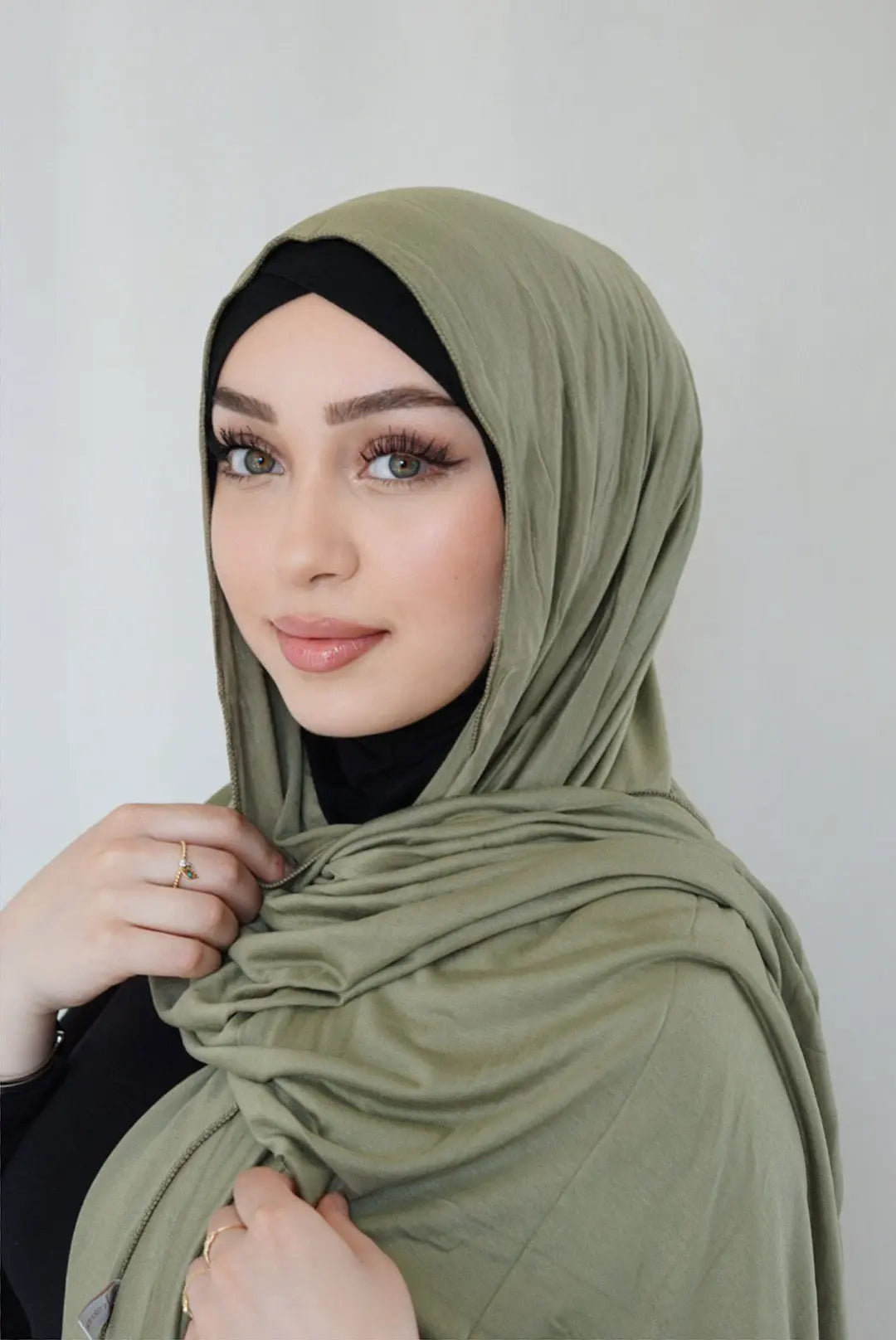 Jersey - Olive Losyana.Shop