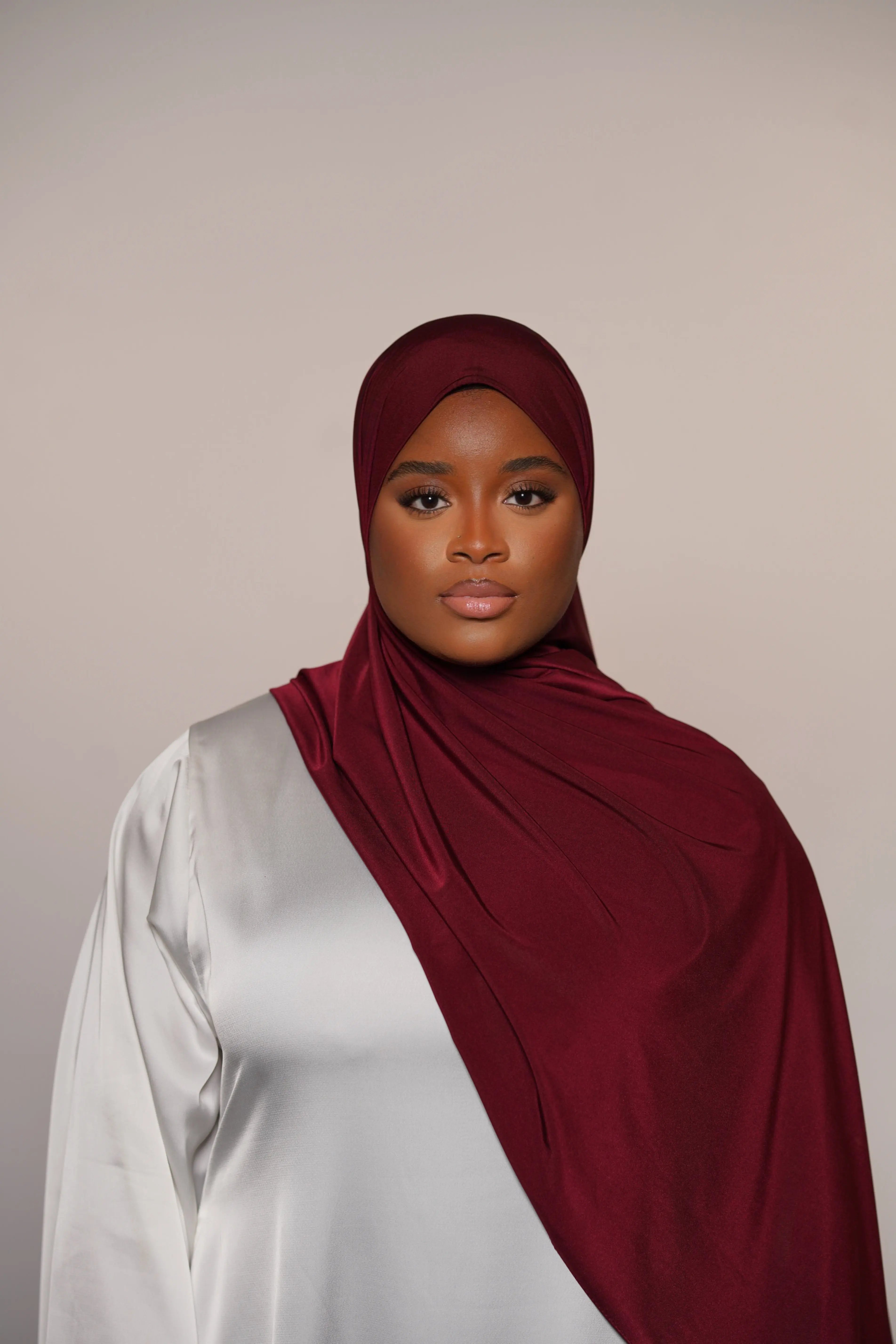 Satin Premium Jersey - cherry Losyana.Shop