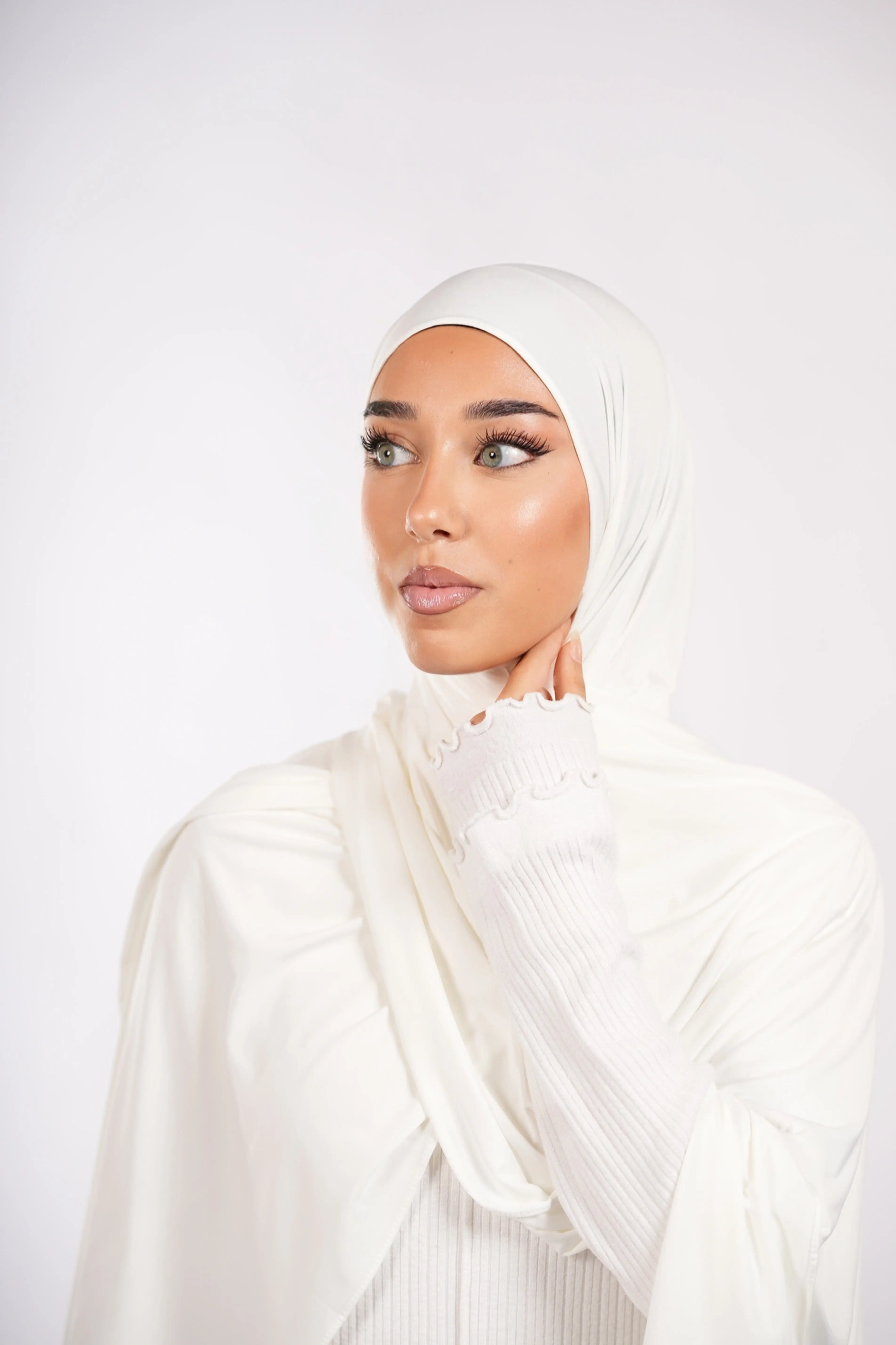 Liquid Jersey - White Losyana.Shop