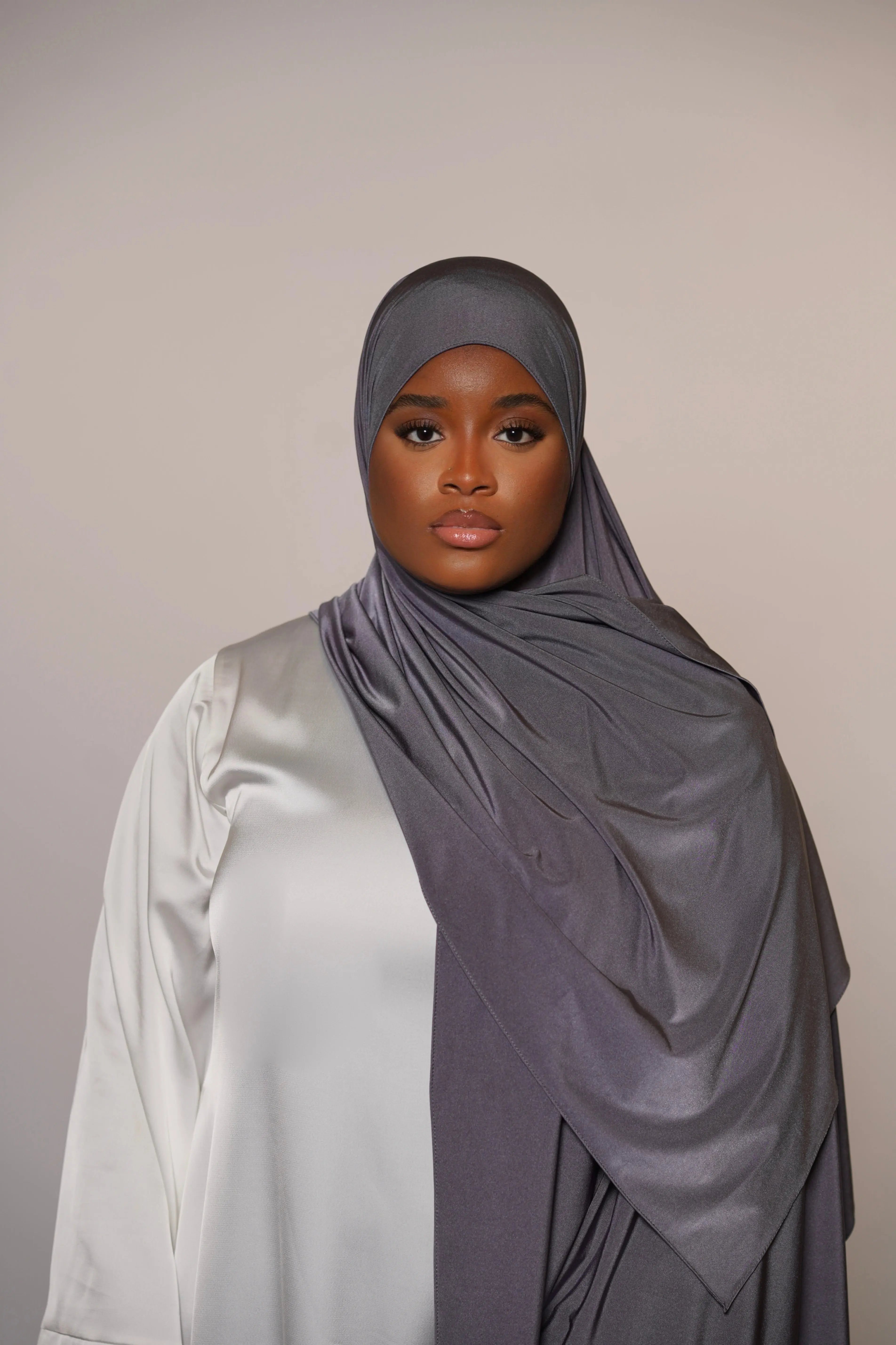 Satin Premium Jersey - dark grey Losyana.Shop