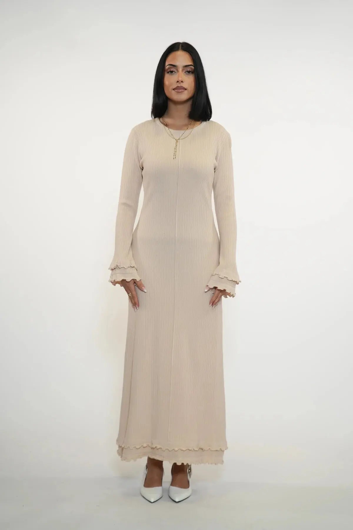 RUFFLED MAXI DRESS - BEIGE Losyana.nl