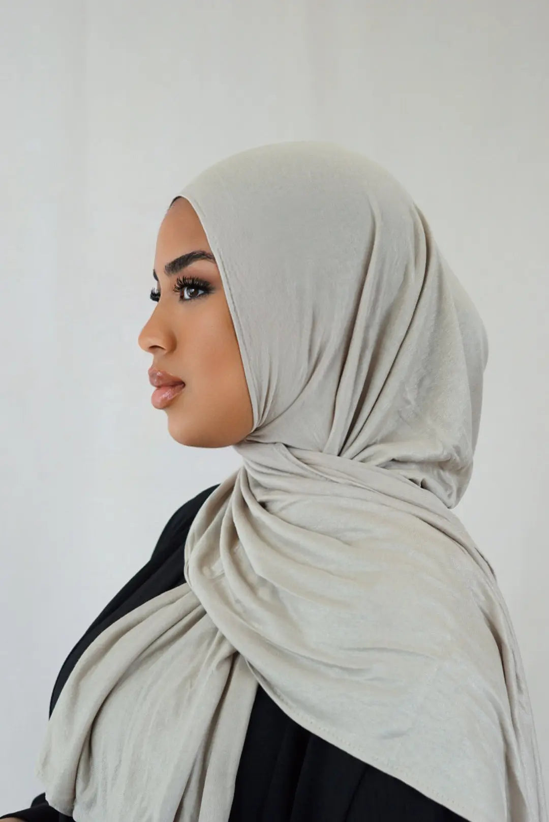 Jersey - ashy beige Losyana.Shop